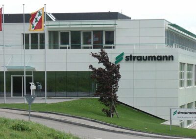 Straumann: 2 configurateurs d’usine de production